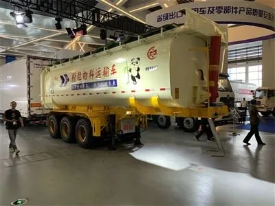 تریلر کمپرسی عقب مخزن